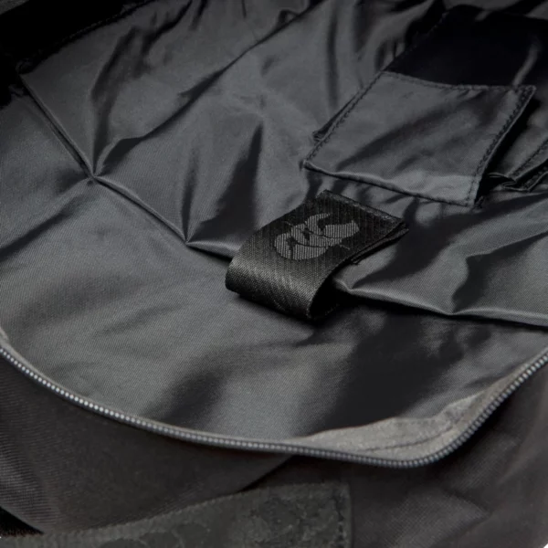 e201492 989 medium backpack black 04