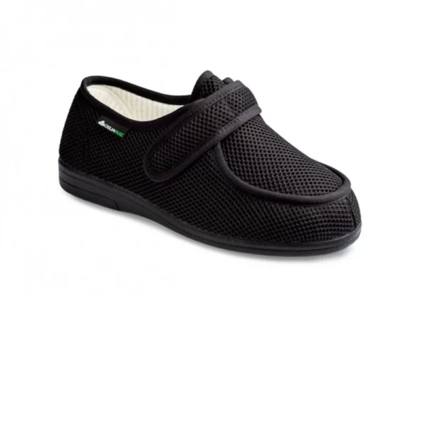 celia ruiz wallaby slipper black 1