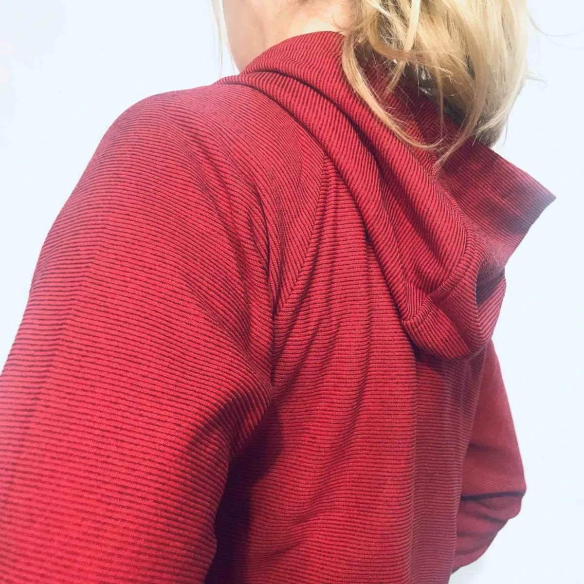 wild kiwi womens micro fleece hoodie maroon marle 4