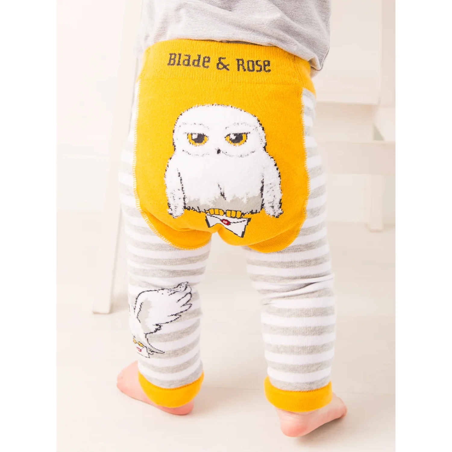 blade and rose harry potter hedwig legging yellow white grey 3